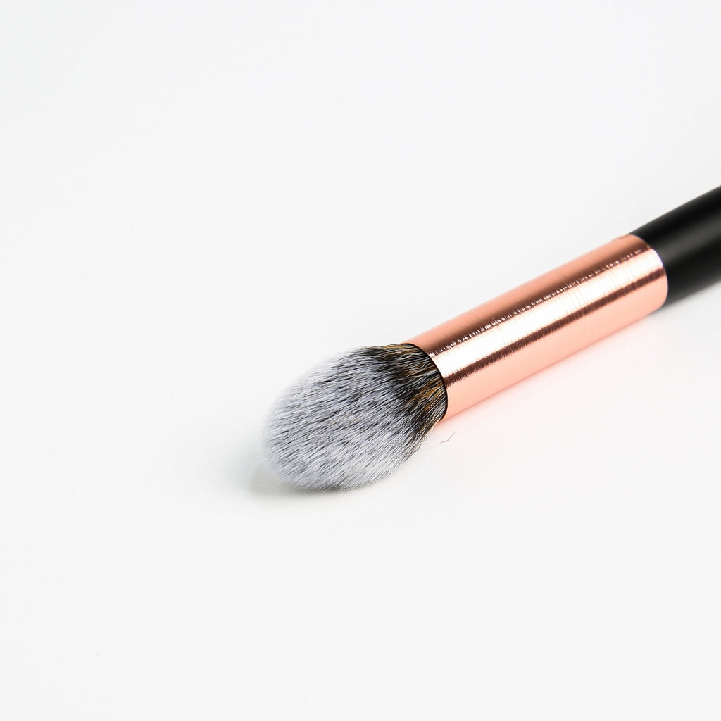 BEBELLA RG210 Pointed Tapered Brush - BEAUTY CREATIONS