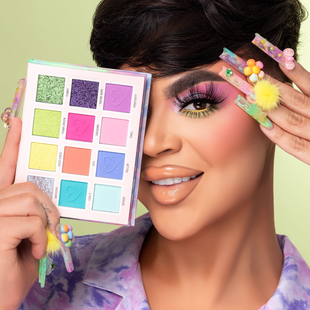 That's So Rad Eyeshadow Palette - BEAUTY CREATIONS